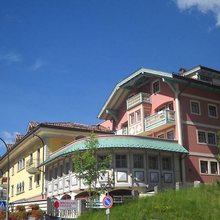 La Meisules Pozza di Fassa Exterior photo